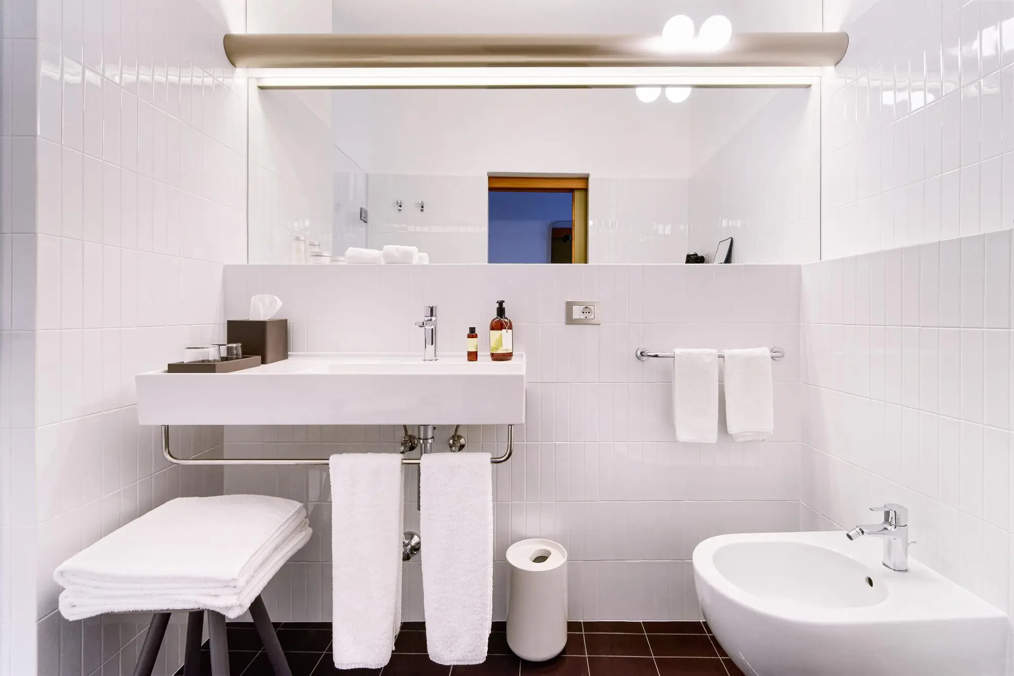 Outdated bathroom design