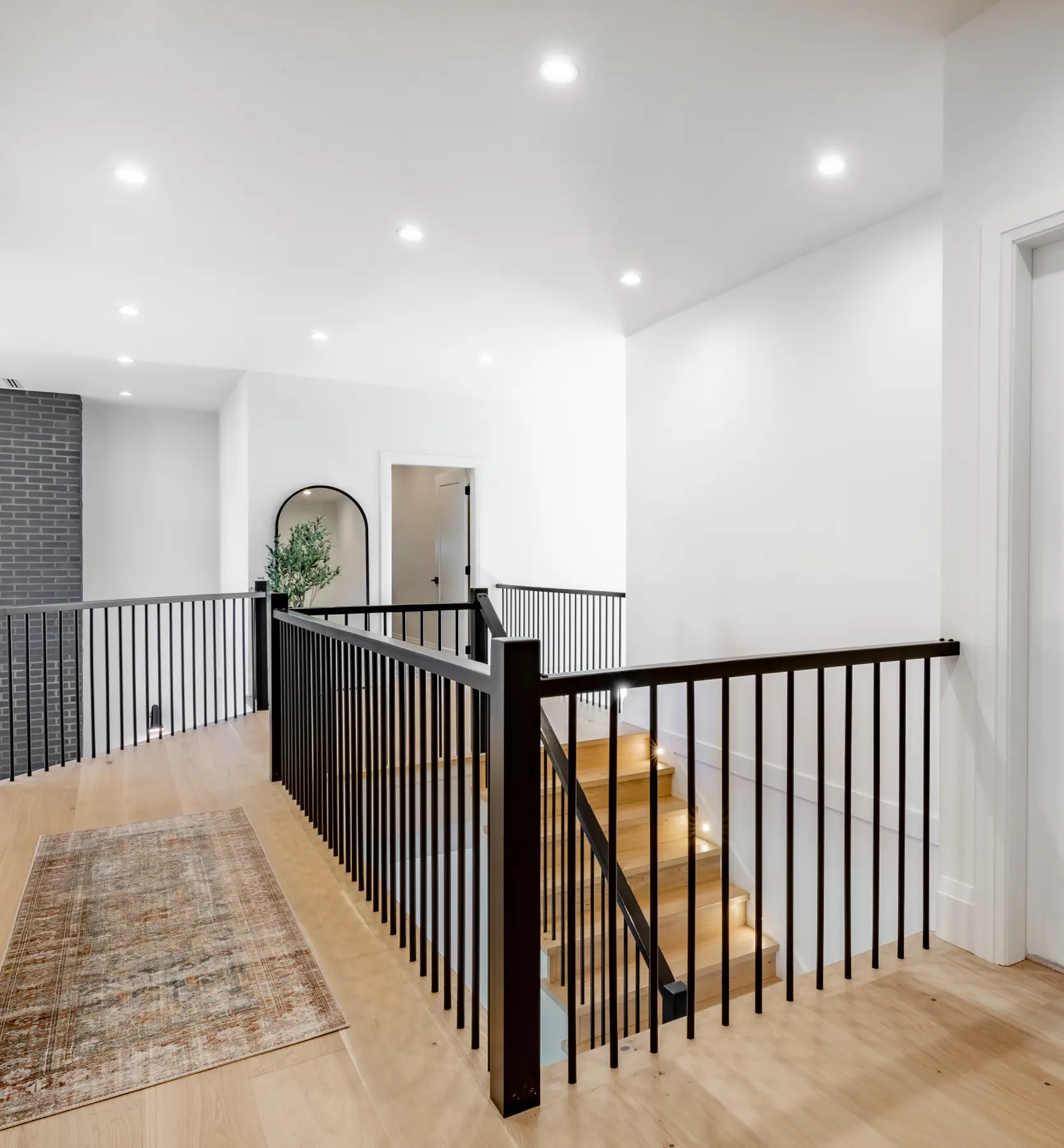 Gator Home DESIGN and remodel reailings